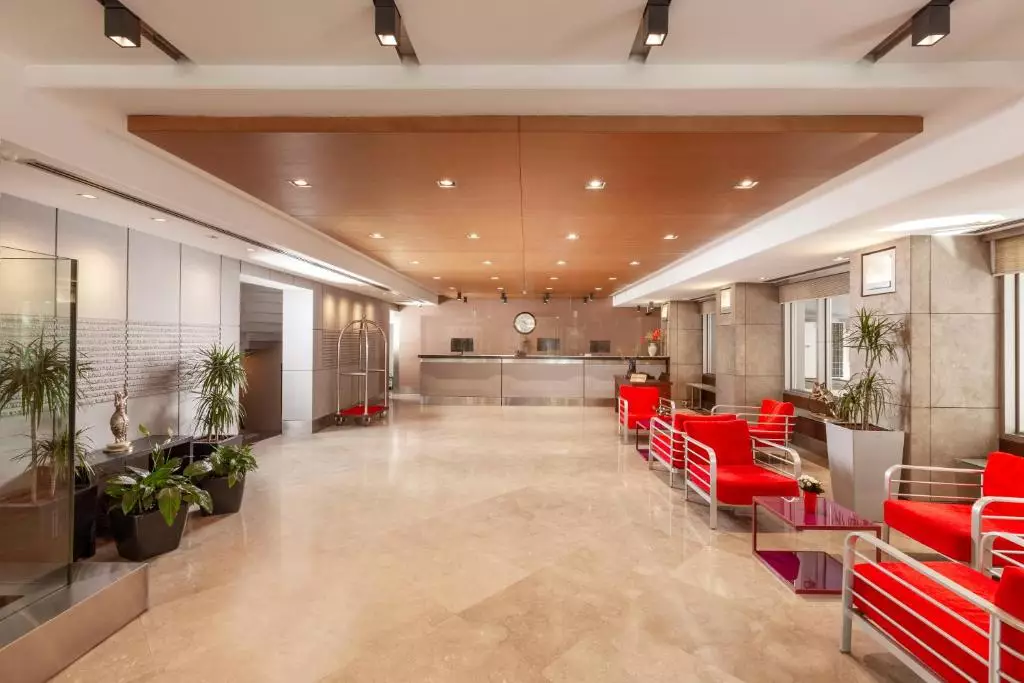 لابی Nippon Hotel